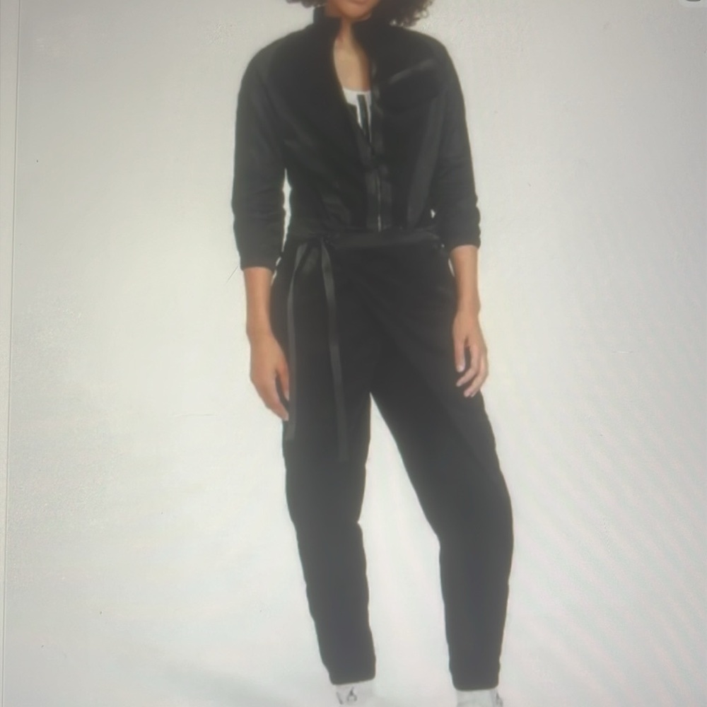 Jordan Women's Black Long Sleeve Flight Suit Size M - Picture 4 of 14